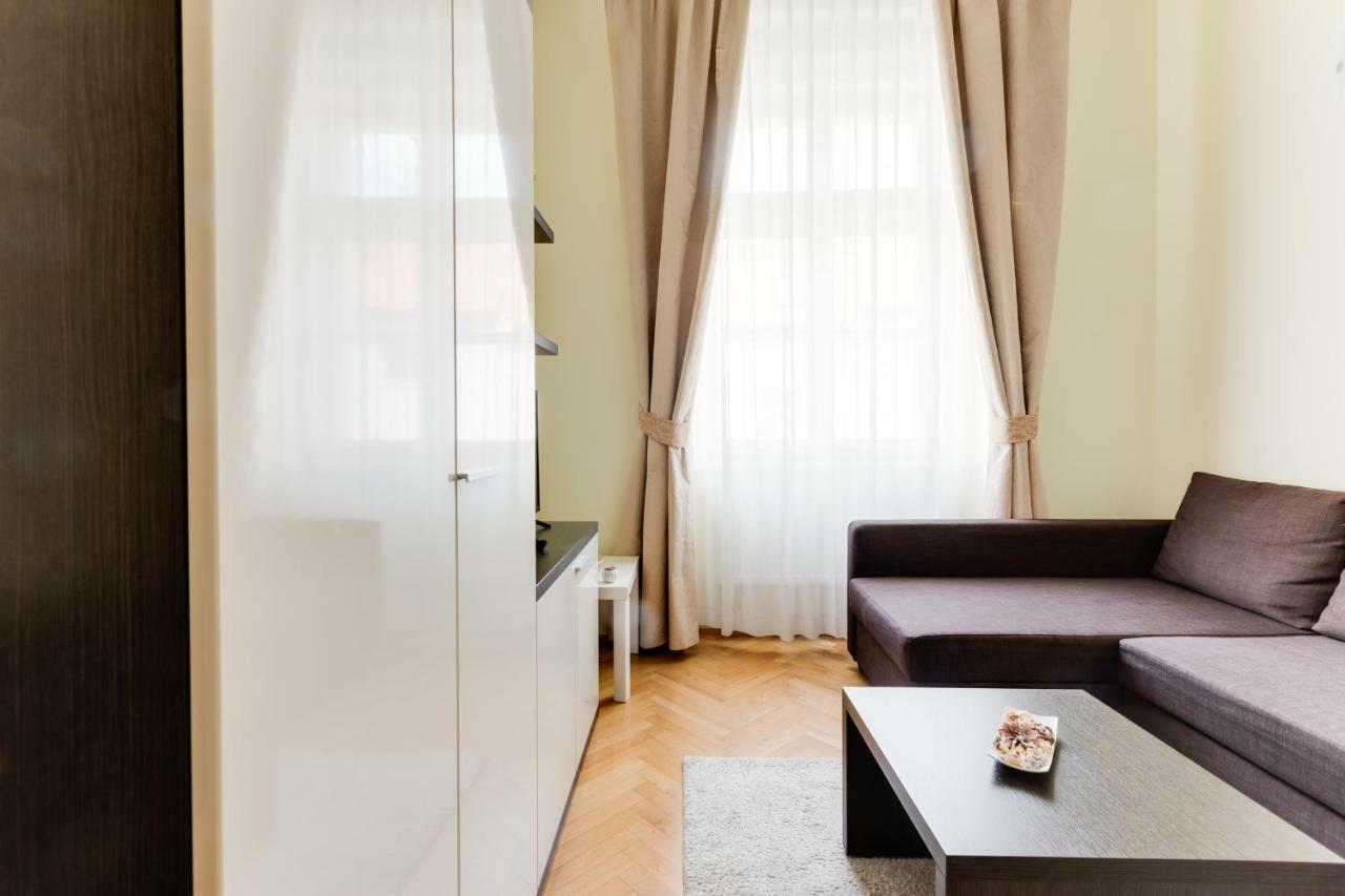 Apartment Hálkova 5 Praga Exterior foto