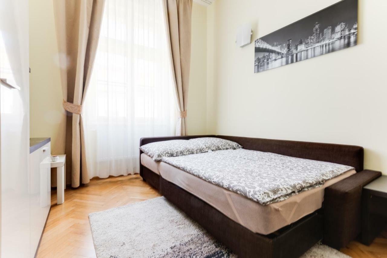 Apartment Hálkova 5 Praga Exterior foto